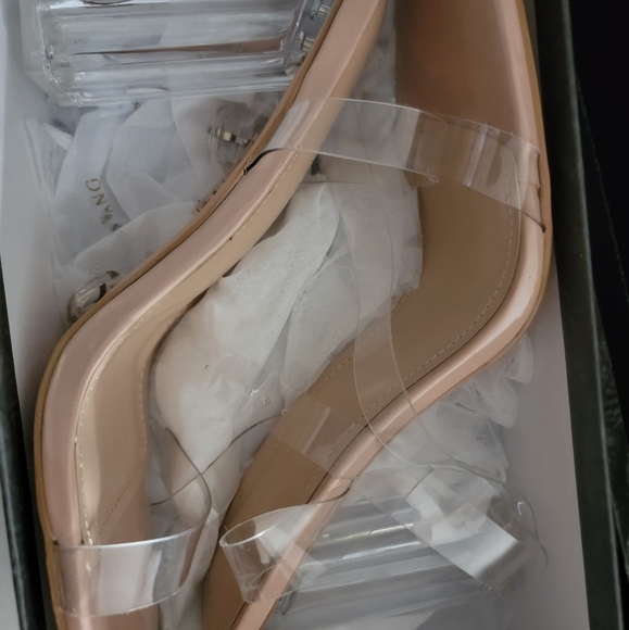 Felicity Heels - Picture 2 of 4